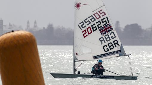 Comienzo a medias de la Semana Andaluza en Cádiz