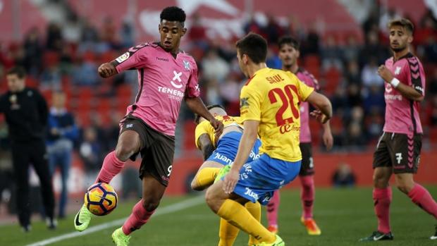 El Tenerife hunde al Mallorca