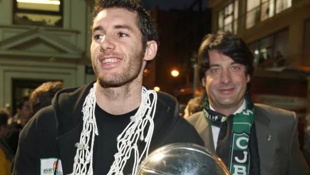 Jordi Villacampa, con Rudy Fernández cuando éste era jugador del Joventut