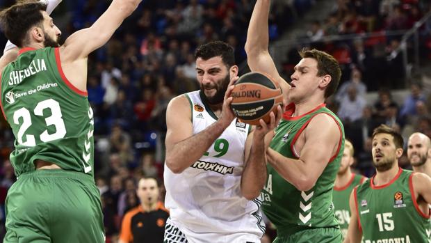 Un fatal primer cuarto condena al Baskonia