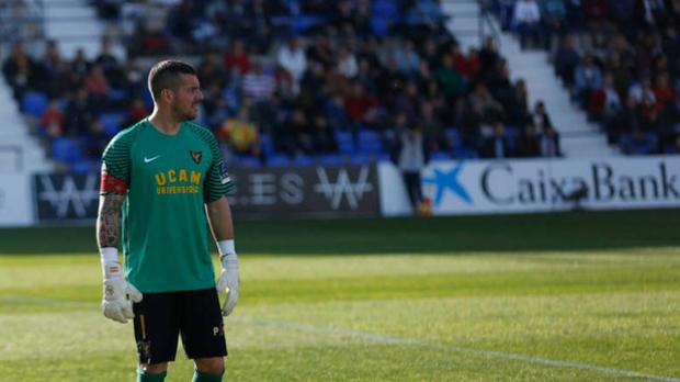 (VÍDEO) La brutal agresión del portero del UCAM, sancionado con cuatro partidos