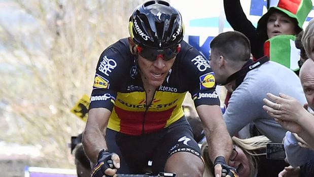 Phillipe Gilbert, camino de la victoria en el Tour de Flandes