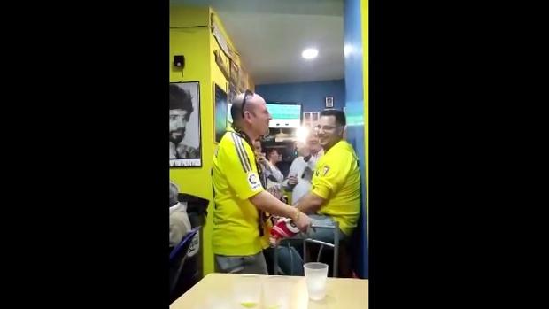 VÍDEO: El once del Cádiz CF recitado por un 'speaker' especial