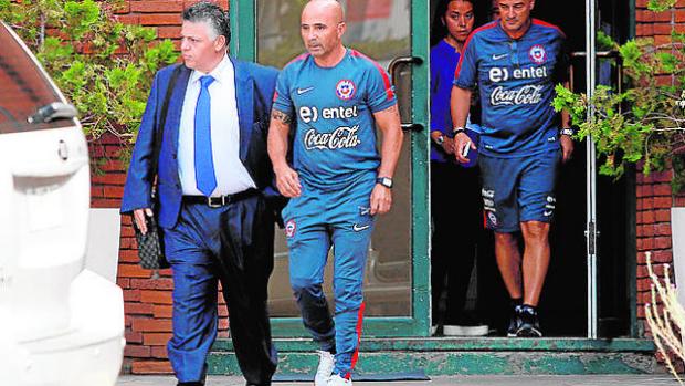 El abogado de Sampaoli: «Está al cien por cien metido en el Sevilla»