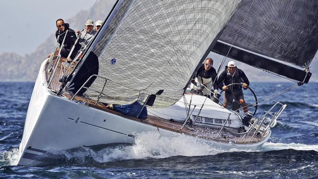 De Vigo a Bayona a toda vela con la Regata de Invierno