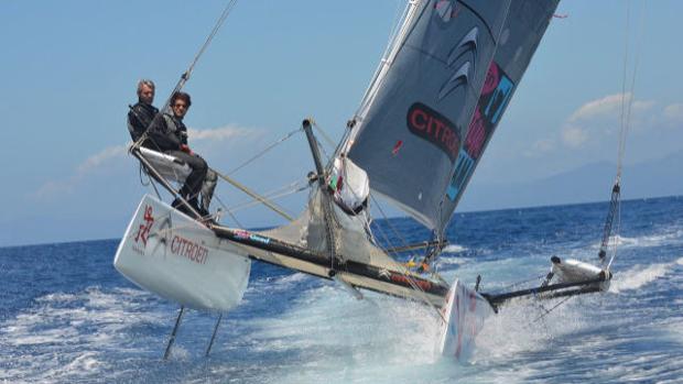 Los Malingri chocaron contra dos ballenas, siguen a por el récord