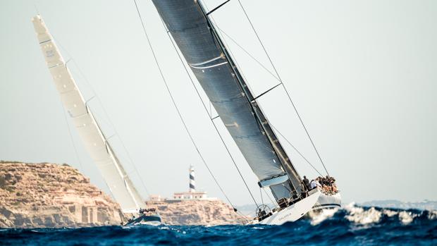 Primera jornada de una Sail Racing PalmaVela muy vistosa