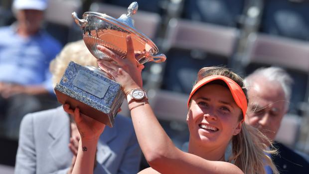 Svitolina, campeona en Romal al vencer a Halep