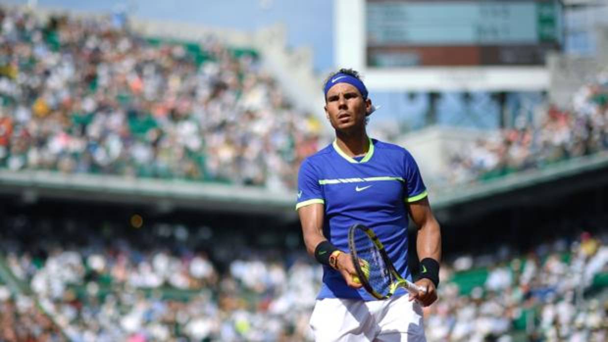 Nadal, durante el partido en segunda ronda en París