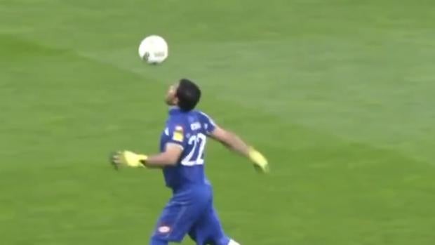 ¿Fútbol o voleibol?