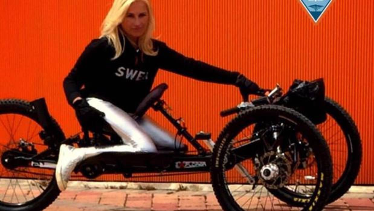 Roban la «handbike» a Gema Hassen-Bey