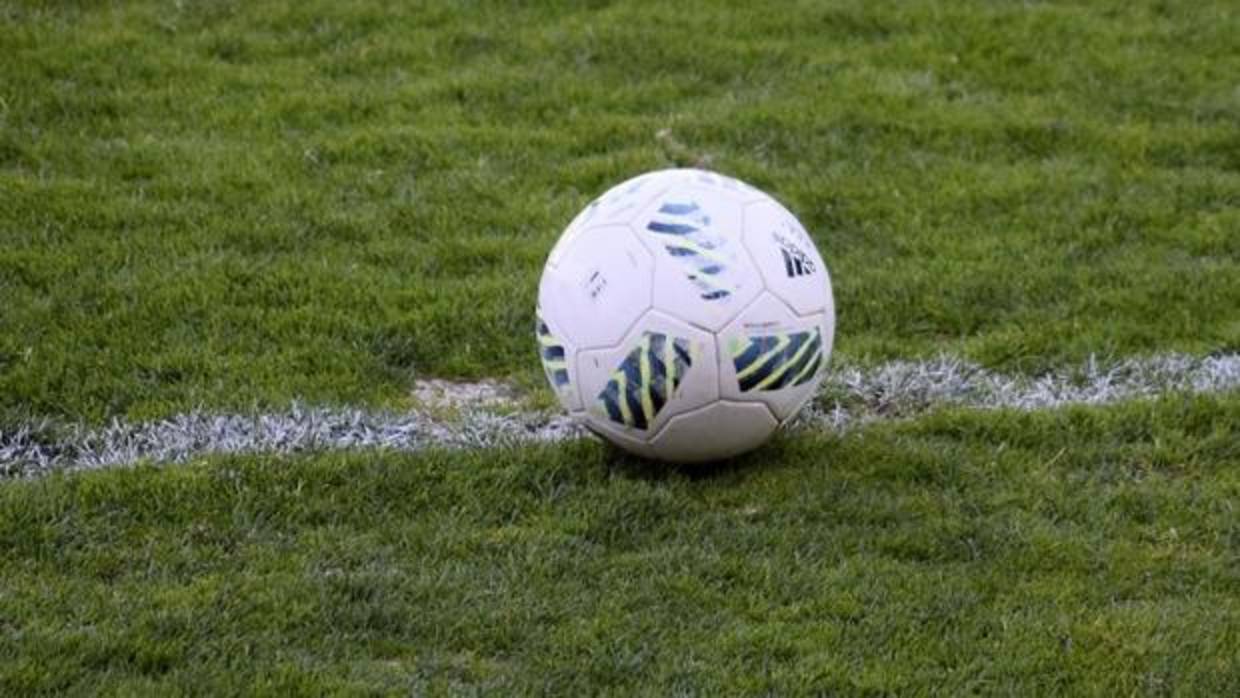 Ocupar las plazas de Boiro y Gavá en Segunda B costará 133.000 euros