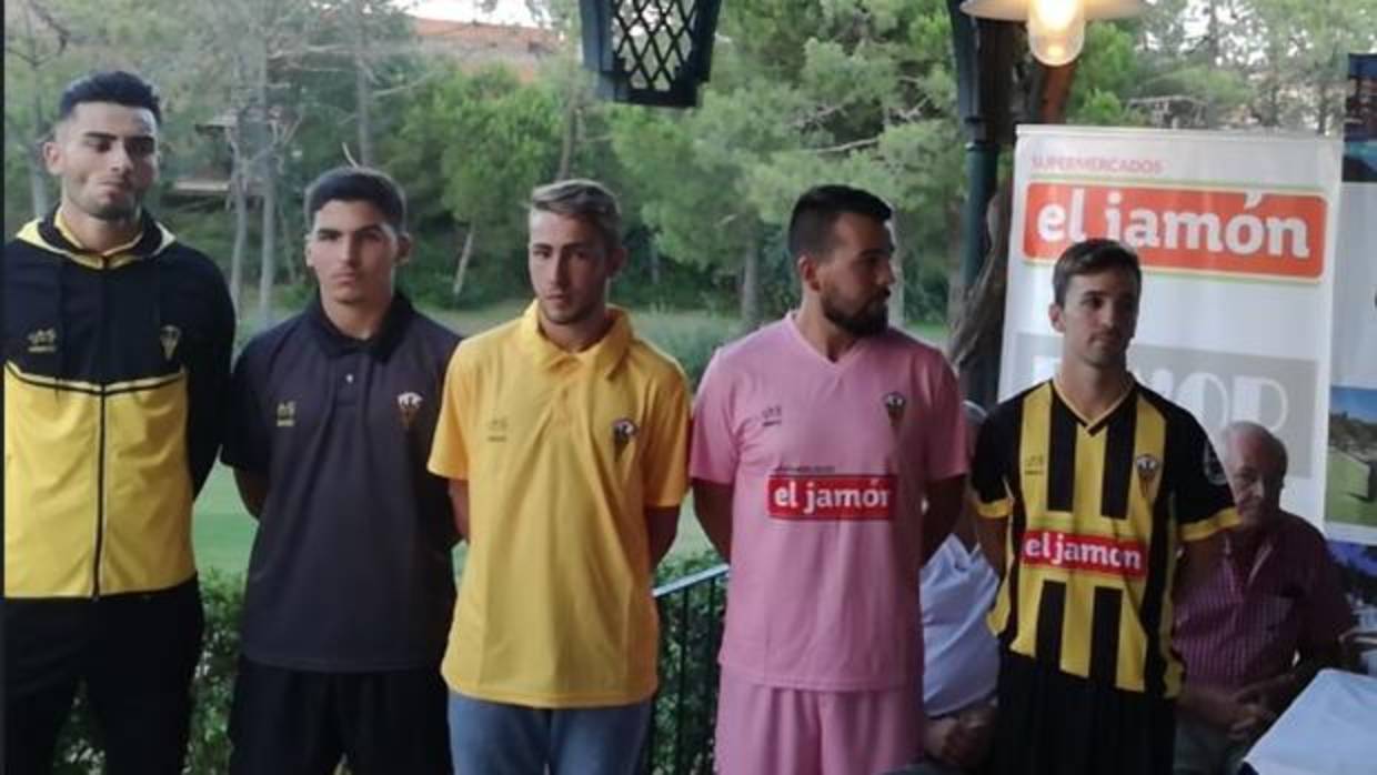 Presentación de los uniformes del San Roque de Lepe 2017-18