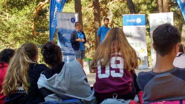 Ecomar y Coca-Cola limpiaron el Tormes a su paso por el Parque Natural de la Sierra de Gredos