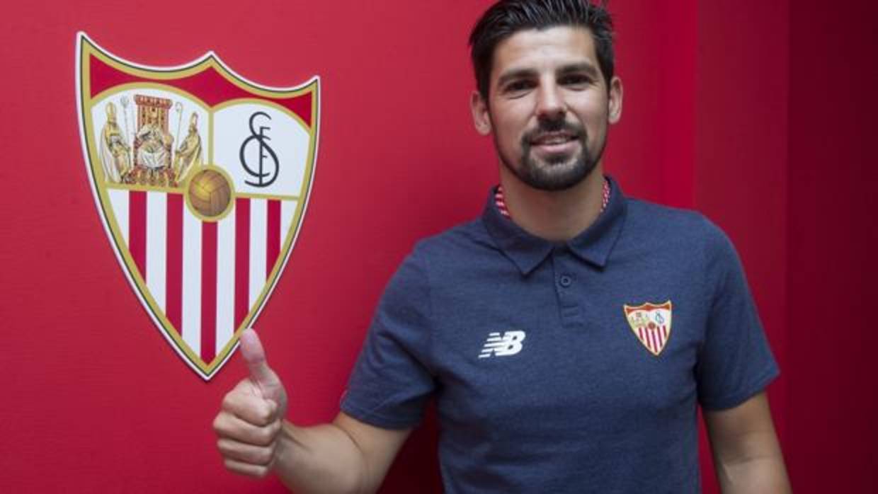 Nolito, en su primera imagen como jugador del Sevilla