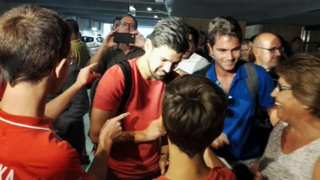 Nolito: «Me gustaría ganar títulos con el Sevilla»