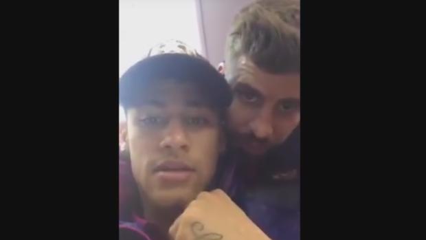 Piqué y Neymar en una imagen colgada por el defensa catalán