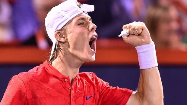 Nadal cae ante Shapovalov y se despide del número uno