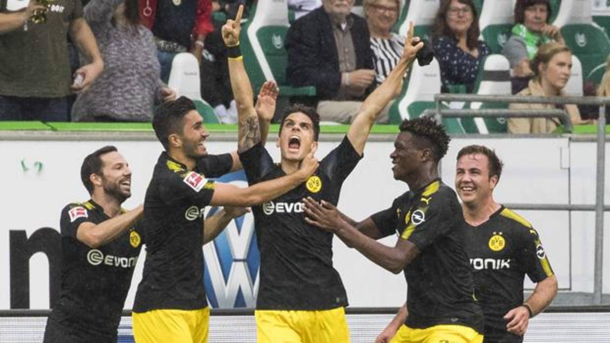 Bartra celebra su gol ante el Wolfsburgo