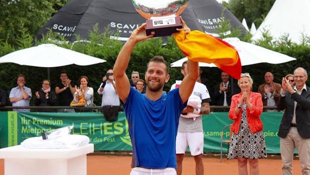 Ricardo Ojeda gana el primer torneo Challenger de su carrera