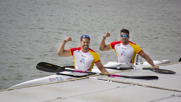 Cooper y Toro meten a España en sus dos primeras finales del Mundial