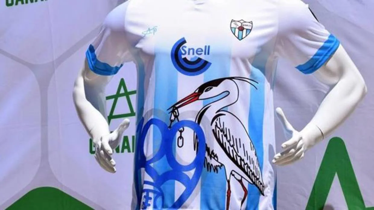 Las deslumbrantes camisetas de clubes de Huelva