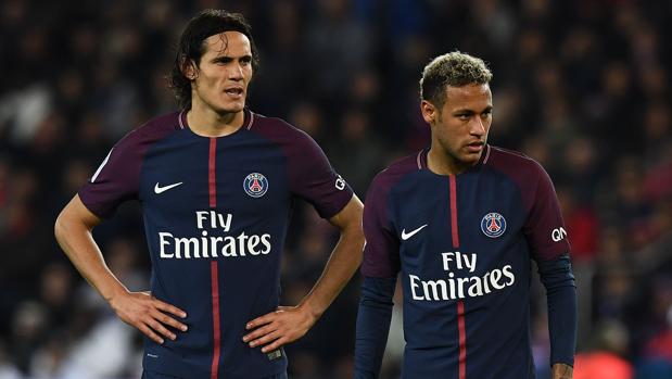 Neymar y Cavani casi llegan a las manos en el vestuario