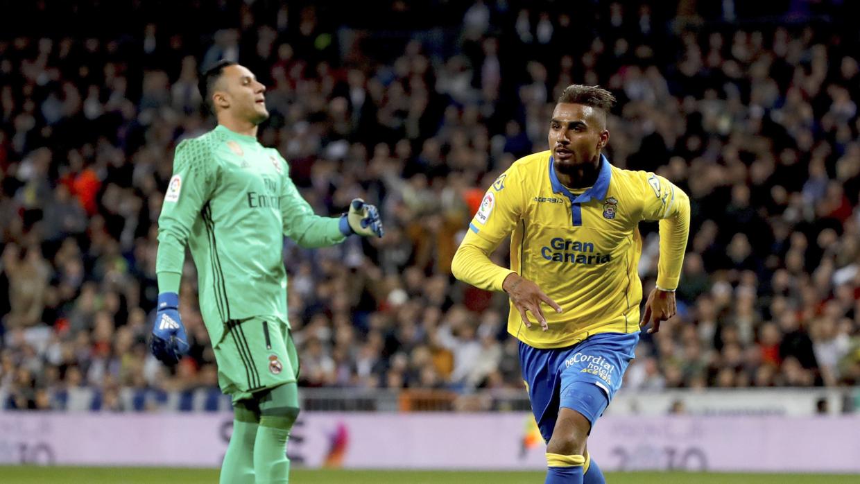 Kevin-Prince Boateng con la camiseta de Las Palmas