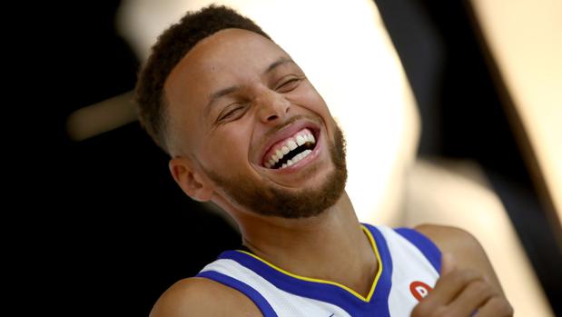 Trump retira la invitación para visitar la Casa Blanca a Stephen Curry