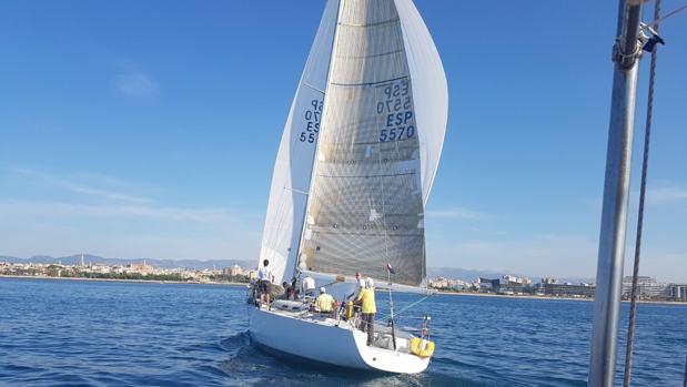 «Petrouchka III», «Admirable» y «Mestral Fast», ganadores de la Regata Yatess