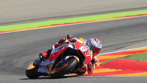 Márquez hace de Márquez y pone la directa al título