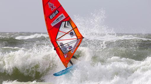 Iballa y Daida Ruano, campeona y subcampeona del mundo de windsurf de la PWA