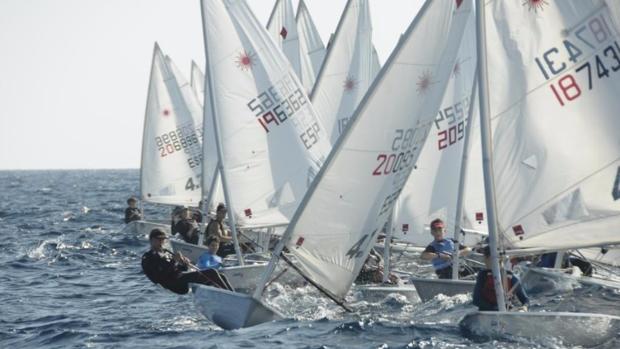 Carlos Sánchez, Jesús Florez-Estrada y Julia Miñana y Silvia Sebastia, primeros líderes en Calpe