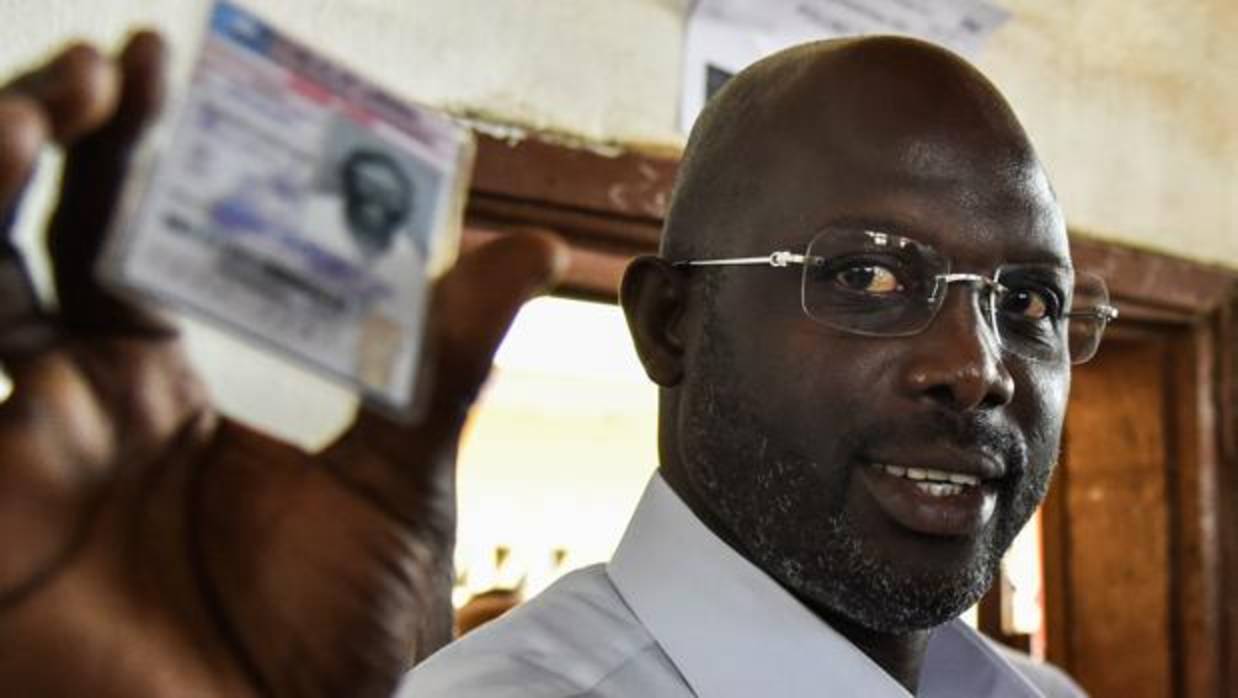 George Weah, el día de las elecciones presidenciales de Liberia