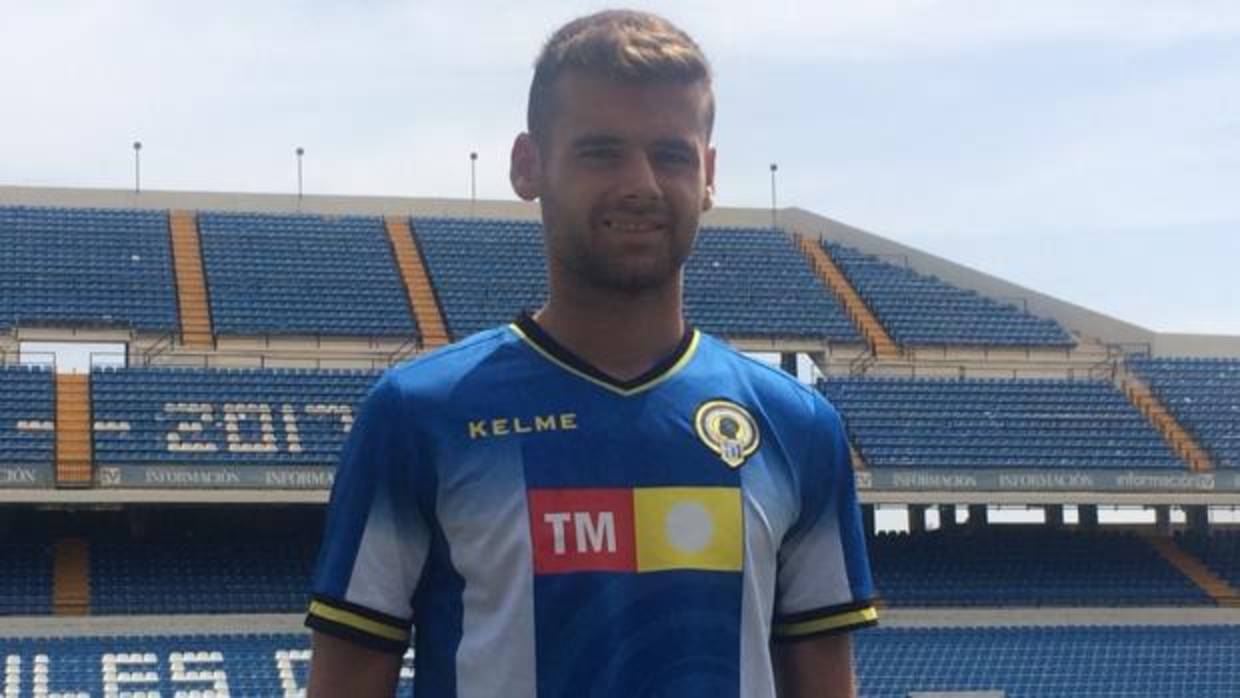 Adrià Vilanova. jugador del Hércules