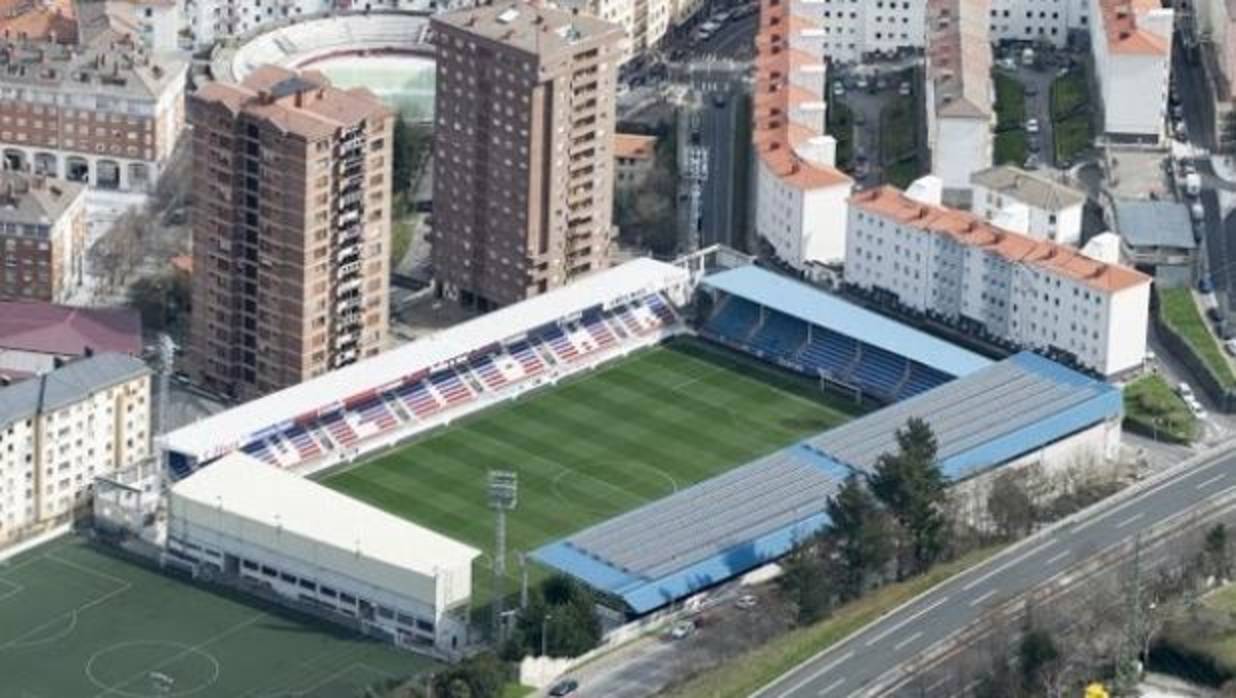 El Éibar donará la taquilla del partido ante el Celta a los afectados por los incendios