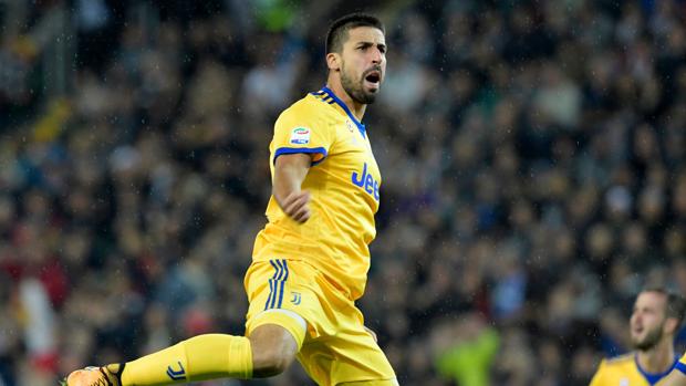 Triplete de Khedira en la goleada de la Juve