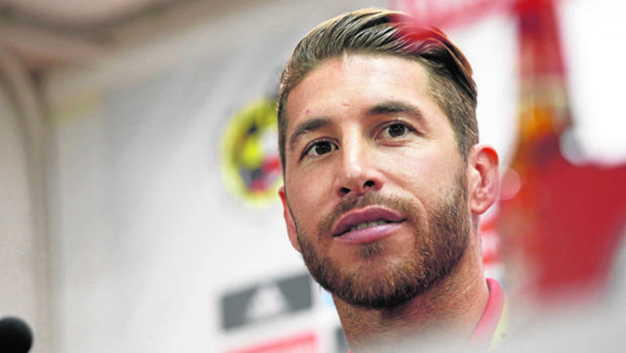 El capitán de la selección española y del Real Madrid, Sergio Ramos, durante una rueda de prensa