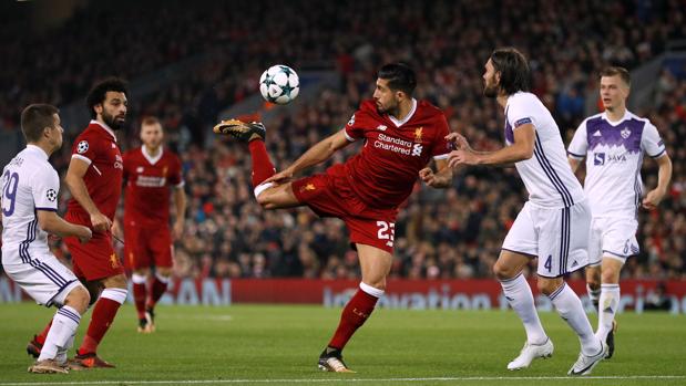 El Liverpool se acerca a octavos