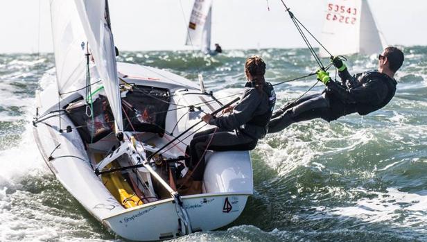 Coronilla (Láser), Montes (2.4mR) y Aretz/García, campeones en Cádiz