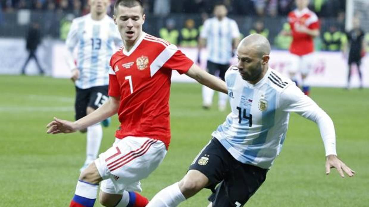 Mascherano, con la camiseta de Argentina ante Rusia