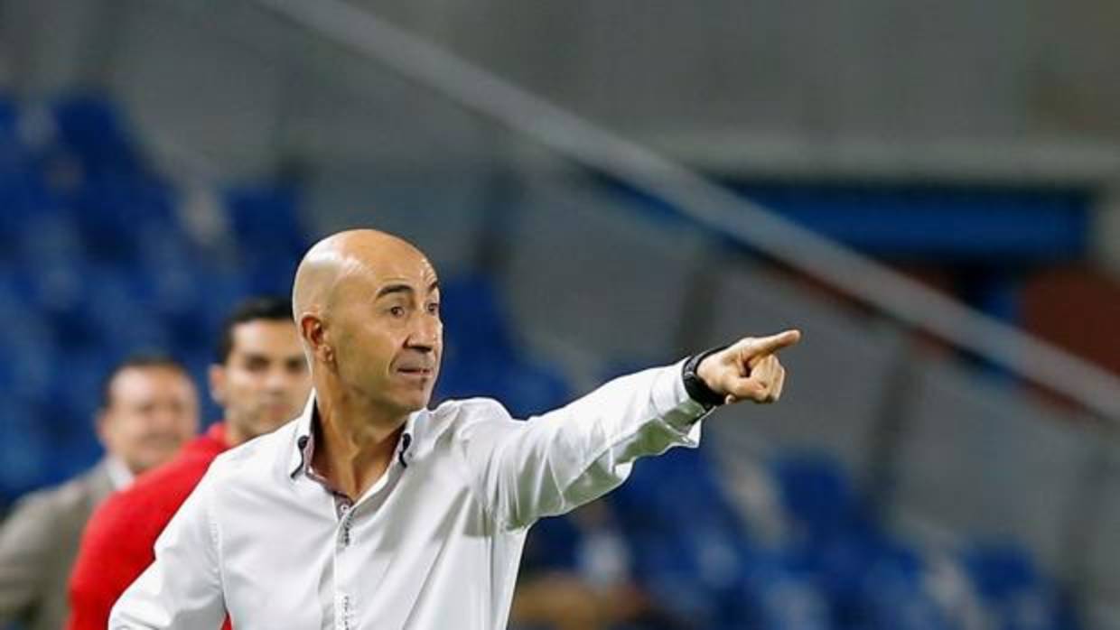 El técnico vasco Pako Ayestarán ha sido destituido tras la derrota frente al Deportivo