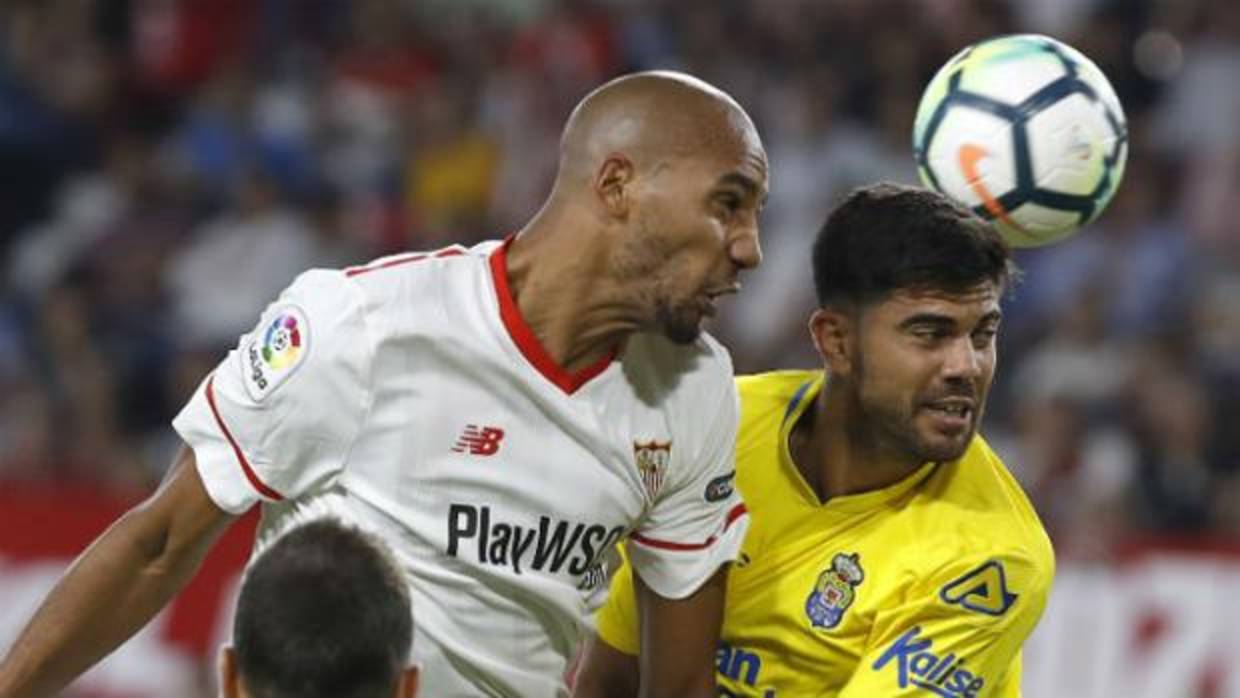 Nzonzi: «Mi futuro está en otro sitio que no es el Sevilla FC»