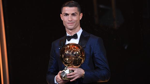 Cristiano Ronaldo gana su quinto Balón de Oro