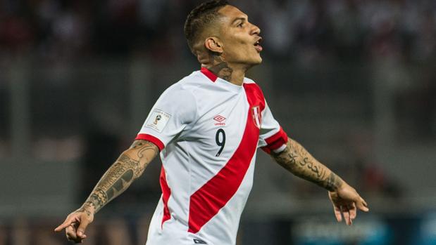 La FIFA suspende por un año por dopaje al peruano Guerrero, que se perderá el Mundial