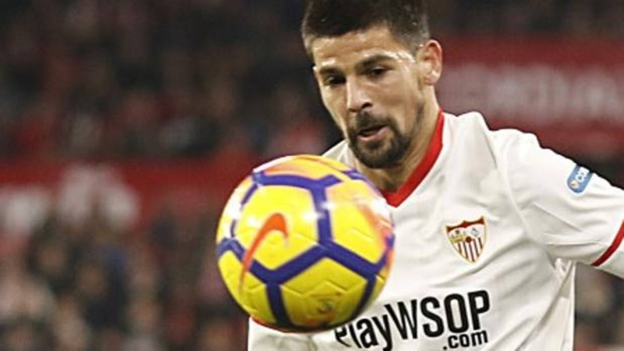 El Sevilla se enquista ante el Levante