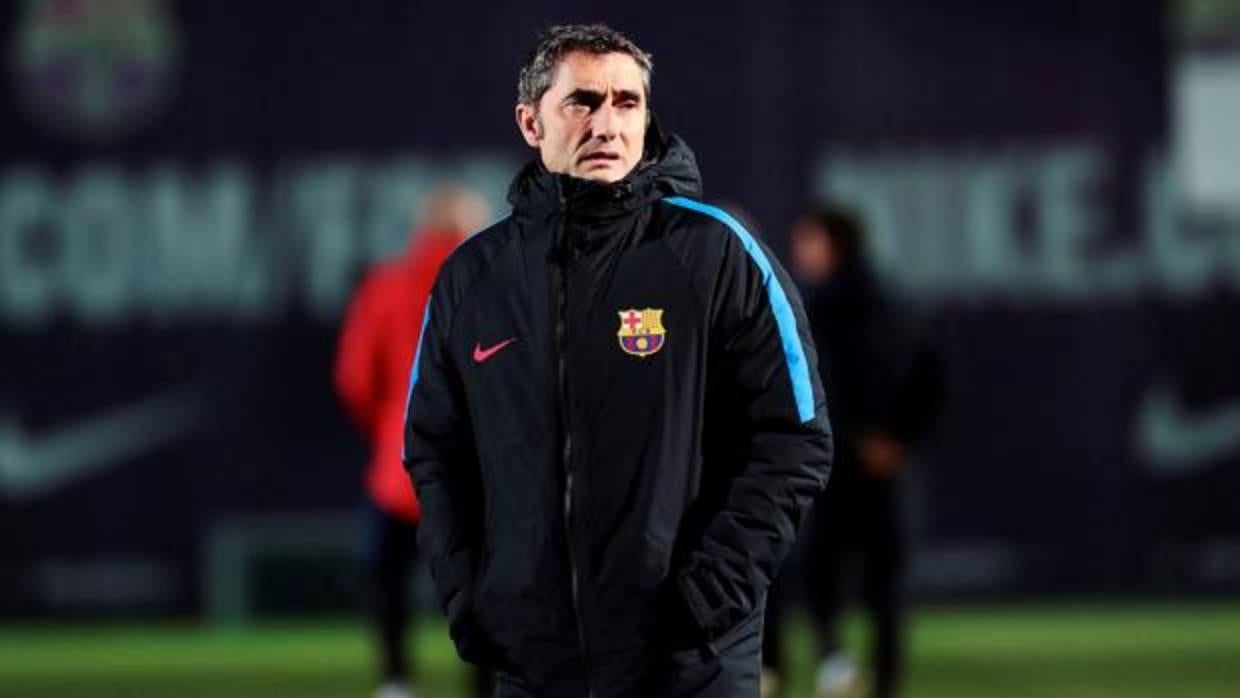 Ernesto Valverde durante el entrenamiento