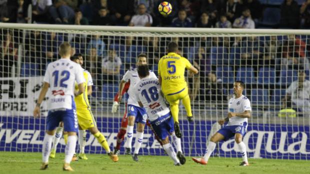 Tenerife contra Cádiz CF: las notas de los jugadores