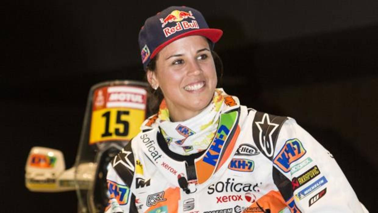 Laia Sanz posa para ABC antes de partir hacia Sudamerica para disputar el Dakar
