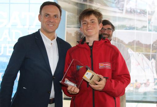 Antonio Villalón y Susana Ridao, ganadores en Cádiz